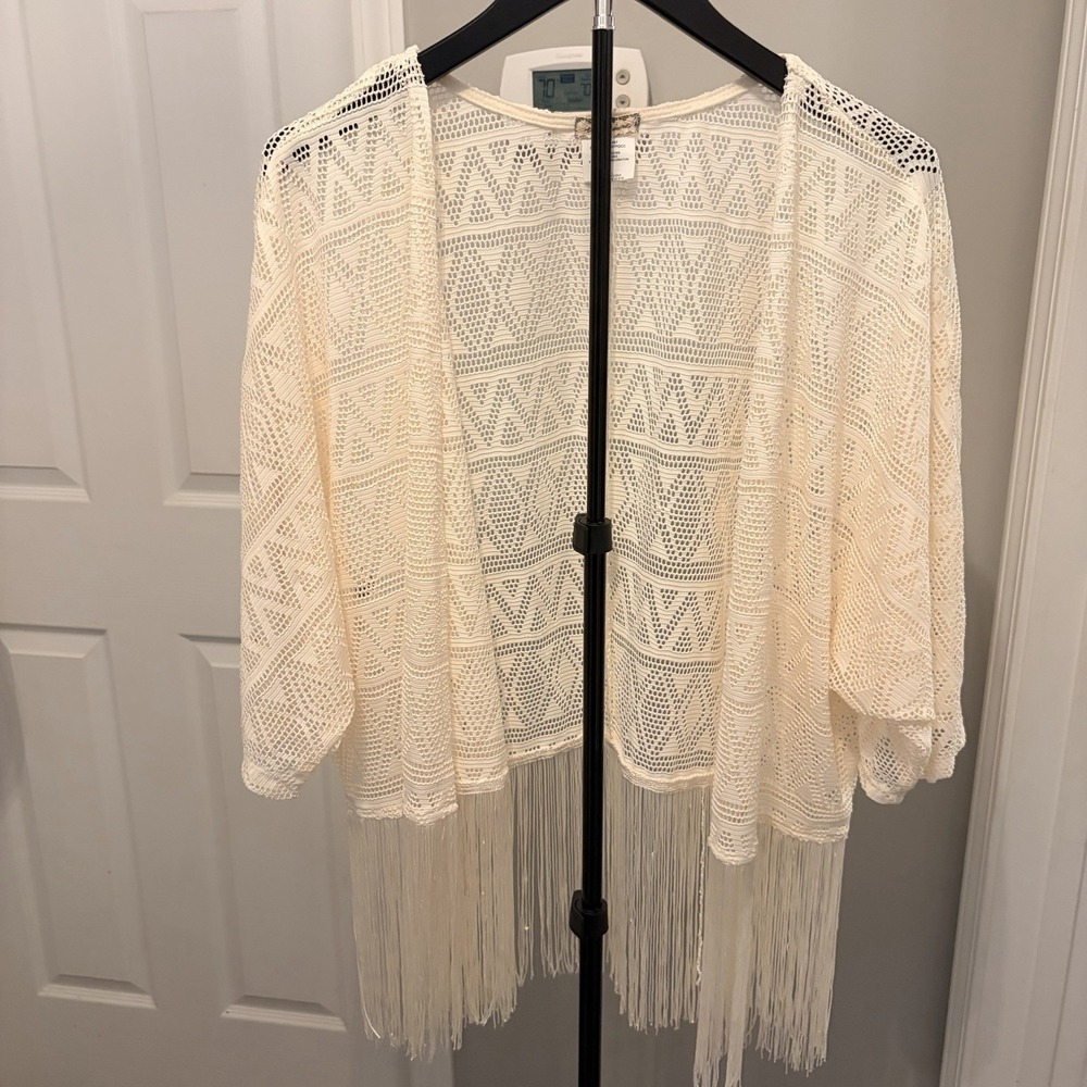 Eyeshadow Boho Crochet Fringe Cardigan Cover-Up Open Front Shrug Festival XL EUC